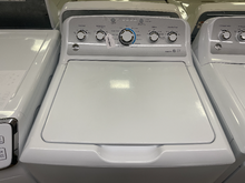 Load image into Gallery viewer, GE Washer and Gas Dryer Set - 5825 - 5821