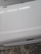 Load image into Gallery viewer, Maytag Washer and Gas Dryer Set - 8282