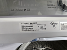 Load image into Gallery viewer, Samsung Washer and Electric Dryer Set - 8244 - 8275