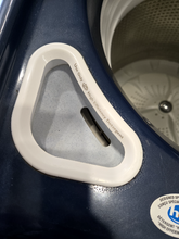 Load image into Gallery viewer, Kenmore Elite Blue Washer - 8286