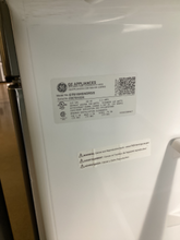 Load image into Gallery viewer, GE Stainless Refrigerator - 5836