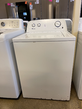 Load image into Gallery viewer, Amana Washer and Gas Dryer Set 5479 - 5439