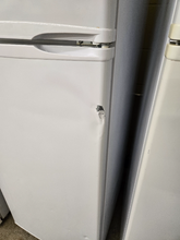 Load image into Gallery viewer, Criterian Refrigerator - 7877