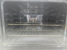 Load image into Gallery viewer, Hotpoint Gas Stove - 8093