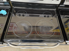 Load image into Gallery viewer, Frigidaire Electric Stove - 7960