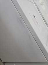 Load image into Gallery viewer, (T08815) Kenmore Washer and Gas Dryer Set - 8753-8341