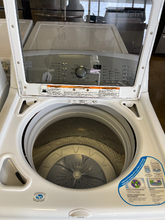 Load image into Gallery viewer, Kenmore Washer and Electric Dryer Set - 5163 - 5101