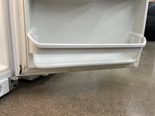 Load image into Gallery viewer, Frigidaire Refrigerator - 5708