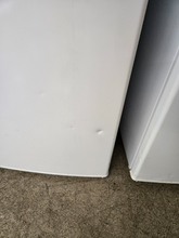 Load image into Gallery viewer, Criterian Refrigerator - 7877