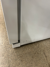 Load image into Gallery viewer, Frigidaire 25.6 cu ft White Side by Side Refrigerator - 7260