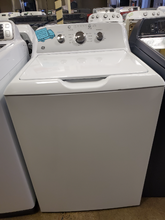 Load image into Gallery viewer, GE 4.3 cu ft Washer - 5128