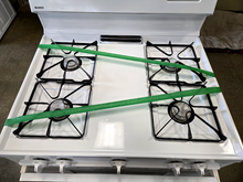 Load image into Gallery viewer, Kenmore Gas Stove - 6950