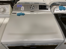 Load image into Gallery viewer, Maytag 5.3 cu ft Washer and 7.4 cu ft Gas Dryer - 6043 - 6051