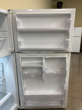 Load image into Gallery viewer, GE Refrigerator - 5617