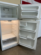 Load image into Gallery viewer, Kenmore Refrigerator - 5324