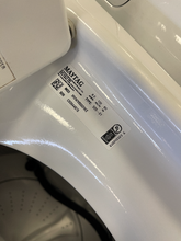 Load image into Gallery viewer, Maytag Bravo Washer - 5541