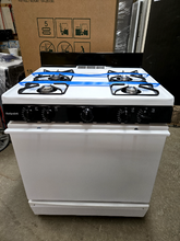 Load image into Gallery viewer, Hotpoint Gas Stove - 8026