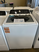 Load image into Gallery viewer, Whirlpool 4.6 cu ft White Top Load Washer - 7617