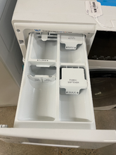 Load image into Gallery viewer, GE 2.4 cu ft Front Load Washer and Electric Dryer Set - 5113