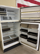 Load image into Gallery viewer, Whirlpool Refrigerator - 3905