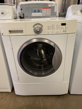 Load image into Gallery viewer, Frigidaire Front Load Washer - 5471