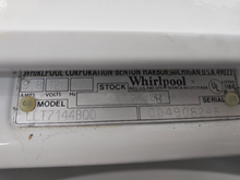Load image into Gallery viewer, (T08818) Whirlpool Washer and Gas Dryer Set - 8818