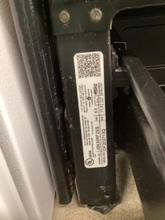 Load image into Gallery viewer, GE Electric Stove - 5512