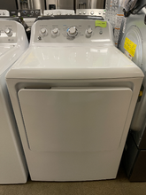Load image into Gallery viewer, GE Washer and Electric Dryer Set - 6109 - 6156