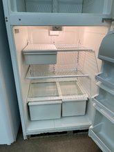 Load image into Gallery viewer, Roper Refrigerator - 5623