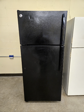 Load image into Gallery viewer, GE Black Refrigerator - 7980