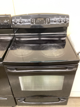 Load image into Gallery viewer, GE Electric Stove - 5782