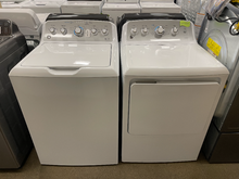 Load image into Gallery viewer, GE Washer and Electric Dryer Set - 6109 - 6156