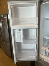 Load image into Gallery viewer, Frigidaire 28.8 cu ft Stainless French Door Refrigerator - 7220