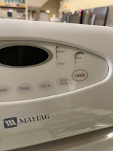 Load image into Gallery viewer, Maytag Gas Stove - 6027