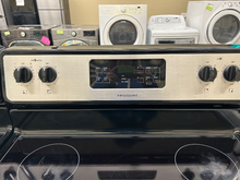 Load image into Gallery viewer, Frigidaire Electric Stove - 7578