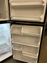 Load image into Gallery viewer, Amana 18.2 cu ft Stainless Steel Refrigerator - 7600