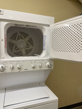 Load image into Gallery viewer, Kenmore Laundry Center Washer and Electric Dryer Set - 5815