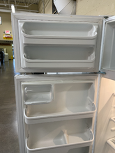 Load image into Gallery viewer, Frigidaire Refrigerator - 5432