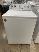 Load image into Gallery viewer, Whirlpool Washer - 4831