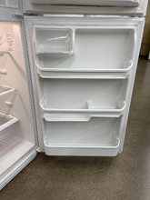 Load image into Gallery viewer, Frigidaire Refrigerator - 5862