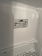 Load image into Gallery viewer, HotPoint Refrigerator - 7466