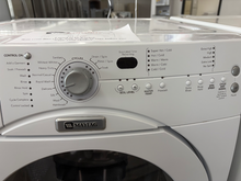Load image into Gallery viewer, (T08918) Maytag Front Load Washer and Gas Dryer with pedistals Set - 8918