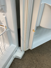 Load image into Gallery viewer, Amana Bottom Freezer Refrigerator - 5534