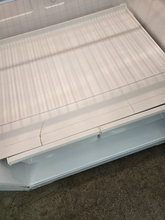 Load image into Gallery viewer, GE Refrigerator - 7940
