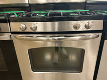 Load image into Gallery viewer, GE Gas Stove - 7442