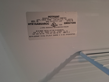 Load image into Gallery viewer, (T08534) Hotpoint Refrigerator -8534