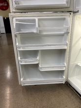 Load image into Gallery viewer, Roper Refrigerator - 5588