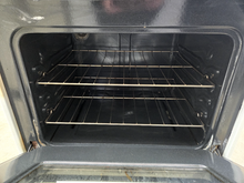 Load image into Gallery viewer, Frigidaire Gas Stove - 8278