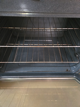 Load image into Gallery viewer, (T09263) Kenmore Bisque Gas Stove - 9263