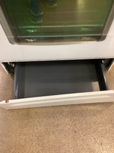Load image into Gallery viewer, Maytag Gas Stove - 5706